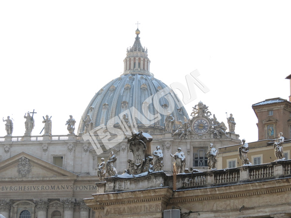 Snow on St Peter, Rome