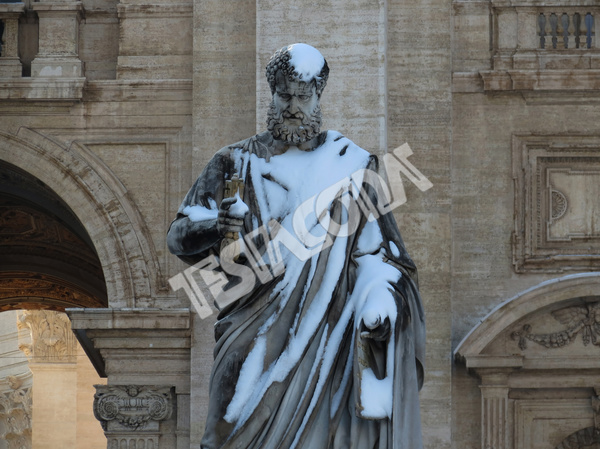 Snow on St Peter, Rome